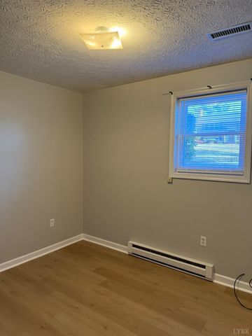 112 Wooldridge CIr, Lynchburg, VA 24502