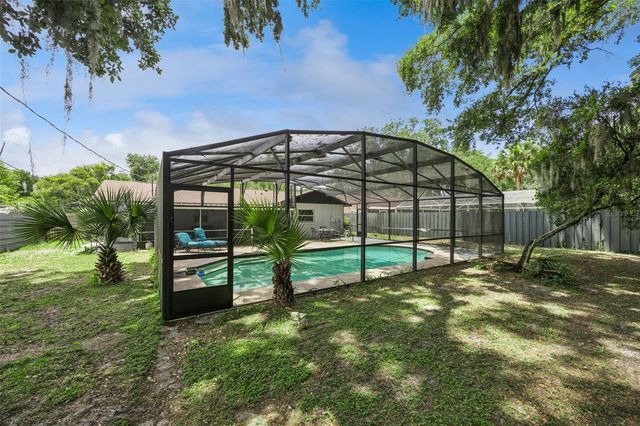 2825 S PARK AVENUE, Sanford, FL 32773