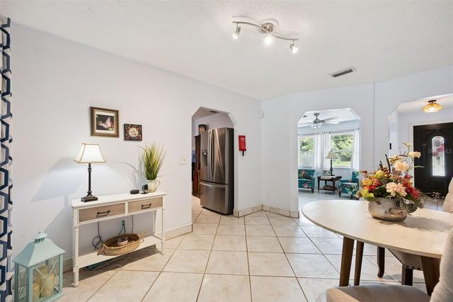 2825 S PARK AVENUE, Sanford, FL 32773