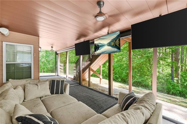 4453 Postwood Lane, Ellenwood, GA 30294