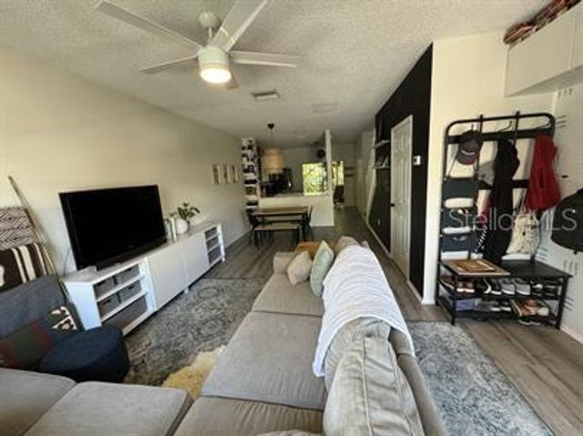 12326 BERKELEY SQUARE DRIVE, Tampa, FL 33626