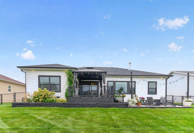 218 31st Street SE, Altoona, IA 50009