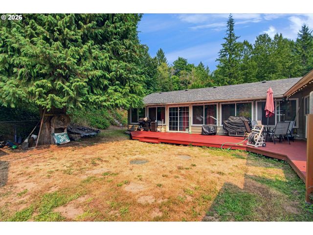 236 LAVERNE Dr, Kalama, WA 98625