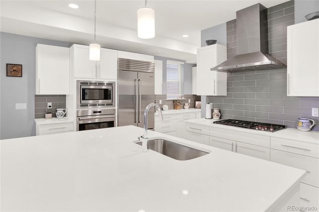 31 S Oneida Court, Denver, CO 80230