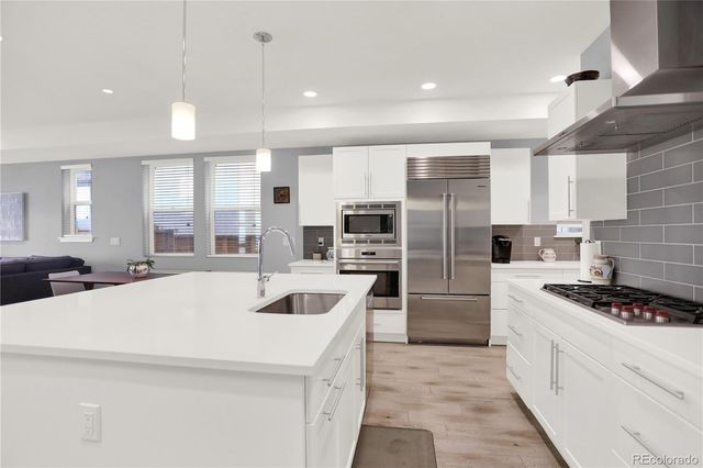 31 S Oneida Court, Denver, CO 80230