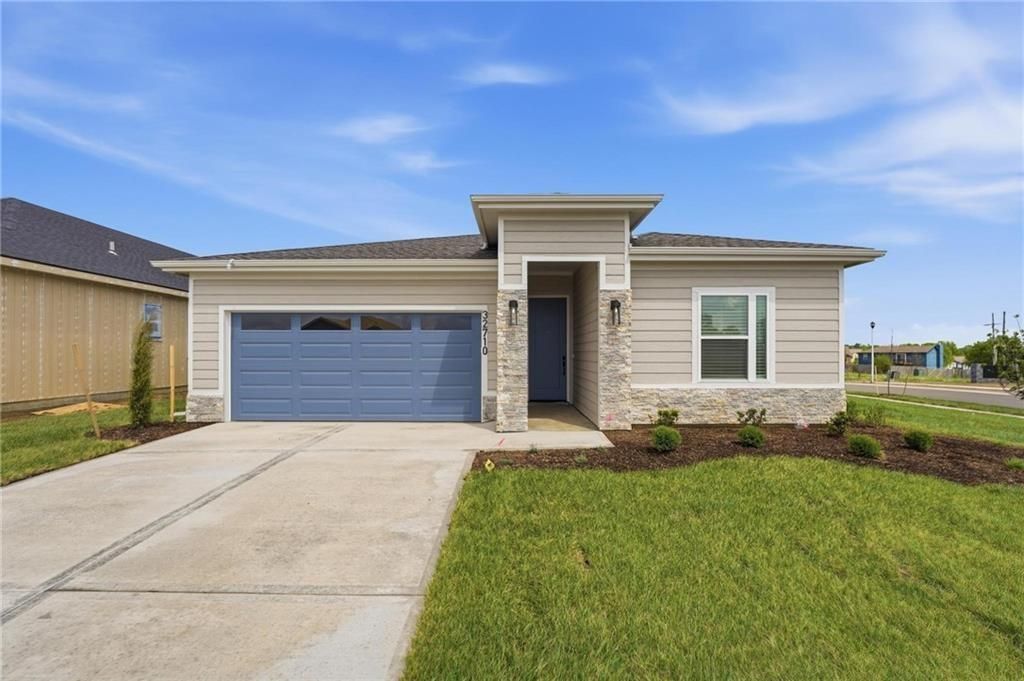 32742 W 175th Terrace, Gardner, KS 66030
