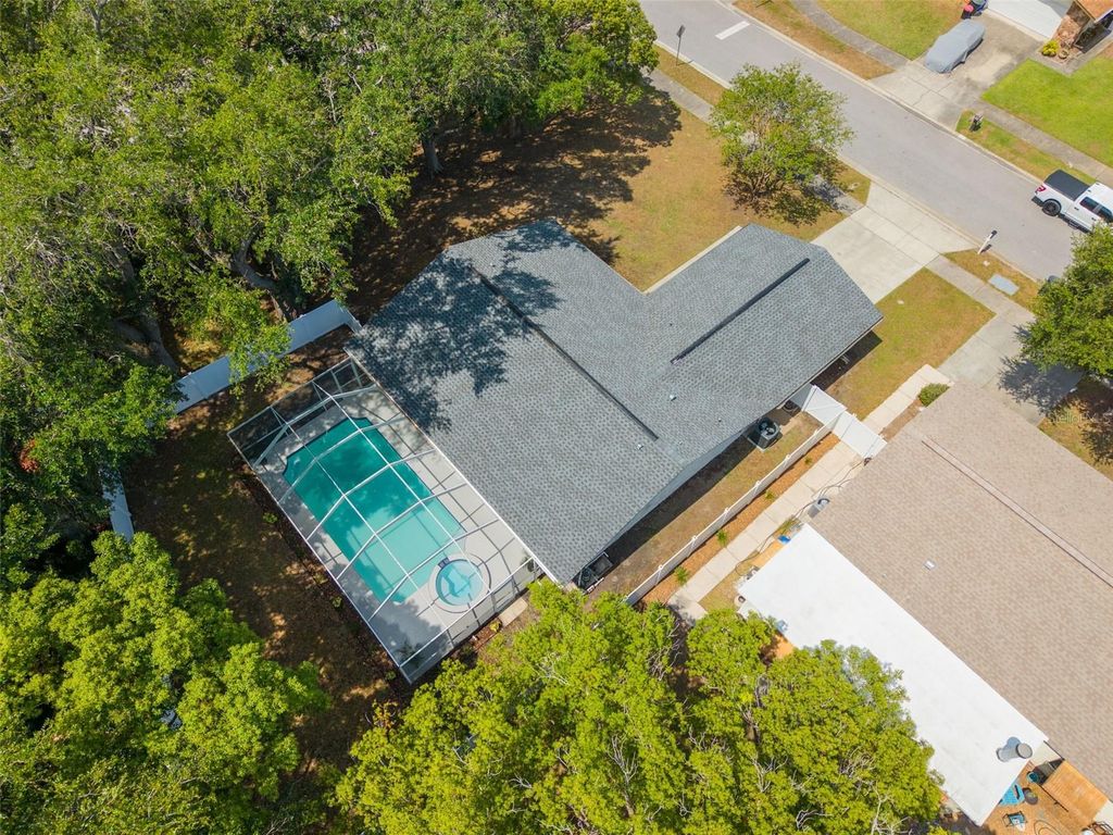 Image 29 of property listing at 465 BELMIST COURT, Dunedin, FL 34698