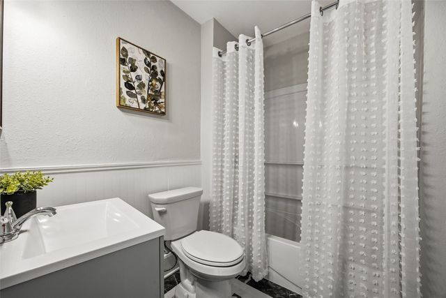 1730 Park Avenue SE, Cedar Rapids, IA 52403