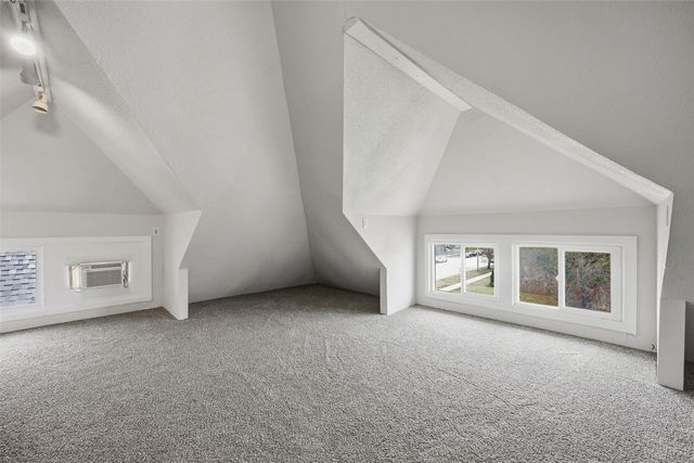 1730 Park Avenue SE, Cedar Rapids, IA 52403