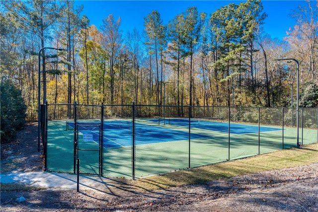 642 Crestworth Crossing, Powder Springs, GA 30127