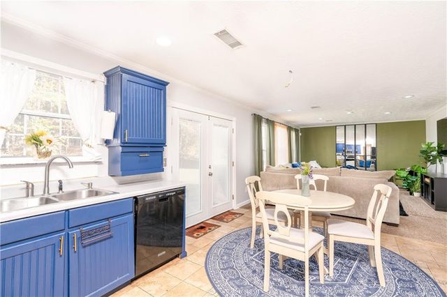 642 Crestworth Crossing, Powder Springs, GA 30127