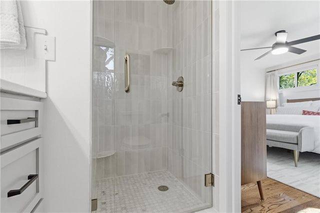 7928 Juniper Drive, Prairie Village, KS 66208