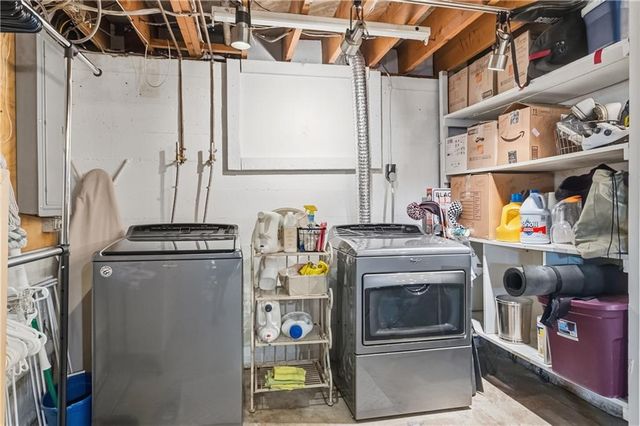 7928 Juniper Drive, Prairie Village, KS 66208