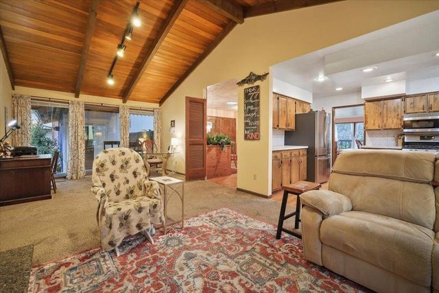 10808 E 47th Ave, Spokane Valley, WA 99206