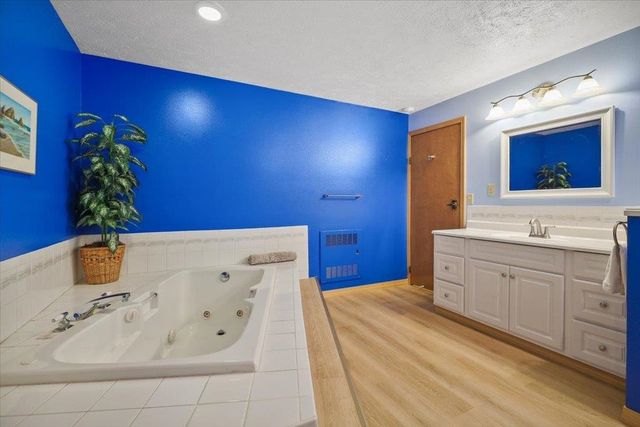 10808 E 47th Ave, Spokane Valley, WA 99206