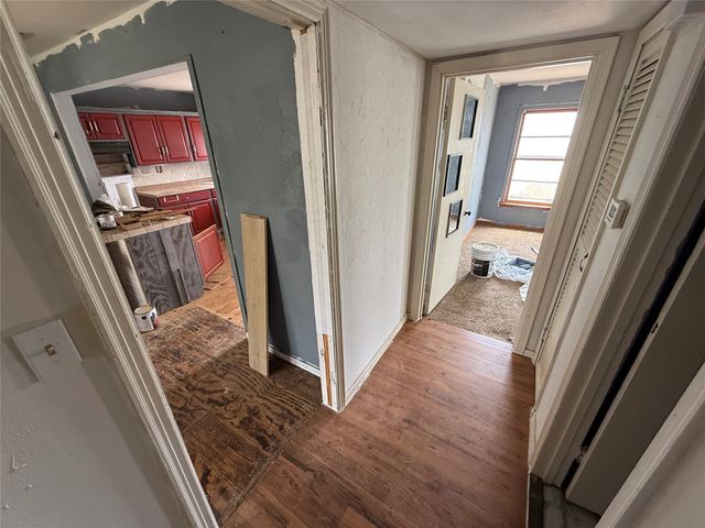 317 W 7th Street, Baird, TX 79504