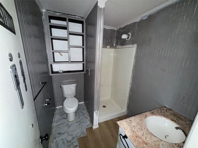 317 W 7th Street, Baird, TX 79504