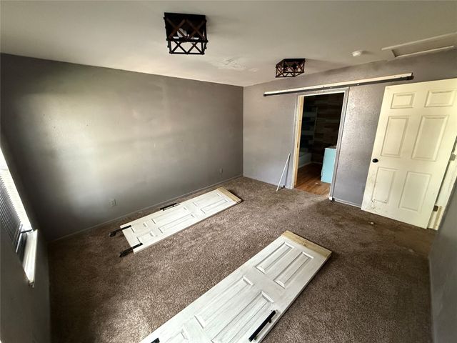 317 W 7th Street, Baird, TX 79504