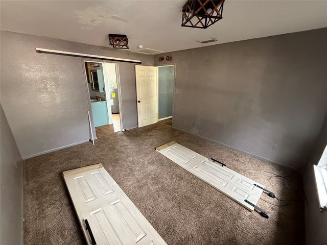 317 W 7th Street, Baird, TX 79504