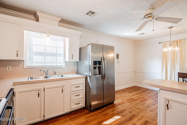 510 Rue Carnot, Carencro, LA 70520