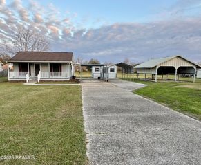 510 Rue Carnot, Carencro, LA 70520