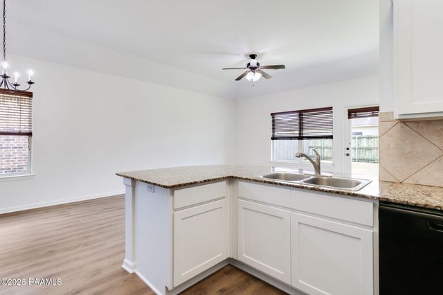 104 Cascade Road, Rayne, LA 70578
