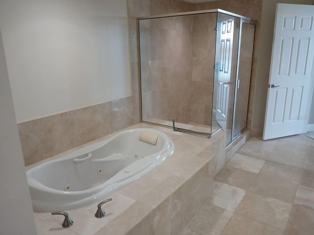 231 RIVERSIDE DRIVE 308-1, Daytona Beach, FL 32117