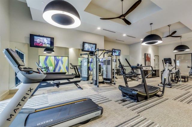 9787 Katy Freeway 1611, Houston, TX 77024