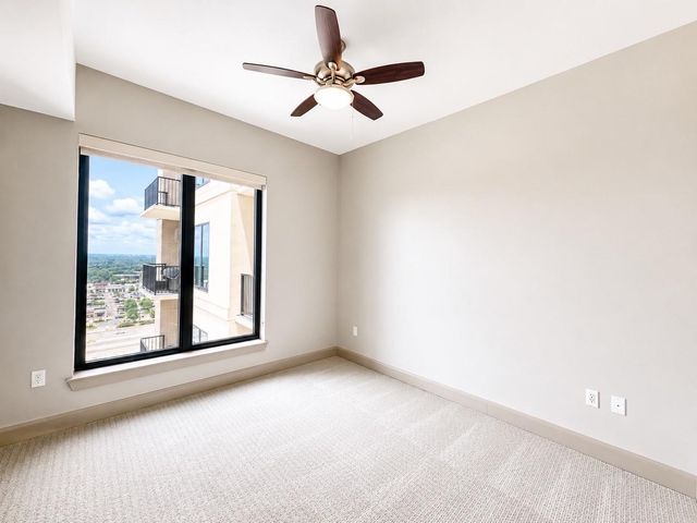 9787 Katy Freeway 1611, Houston, TX 77024