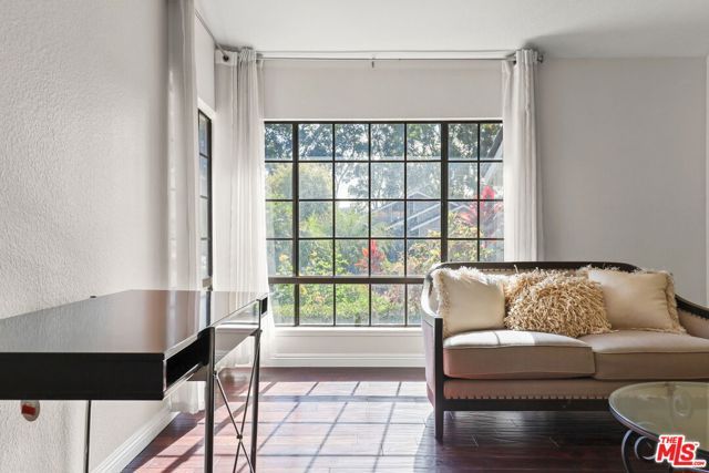 6501 Bradley Place, Los Angeles, CA 90056