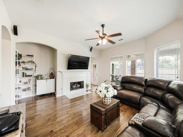 11656 Creekwood Drive, Frisco, TX 75035