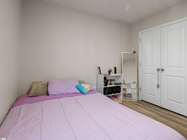 1410 Penrith Court, Boiling Springs, SC 29316