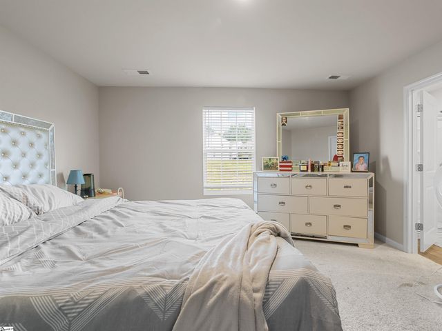 1410 Penrith Court, Boiling Springs, SC 29316