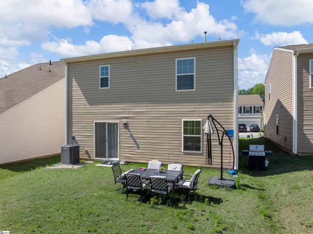 1410 Penrith Court, Boiling Springs, SC 29316