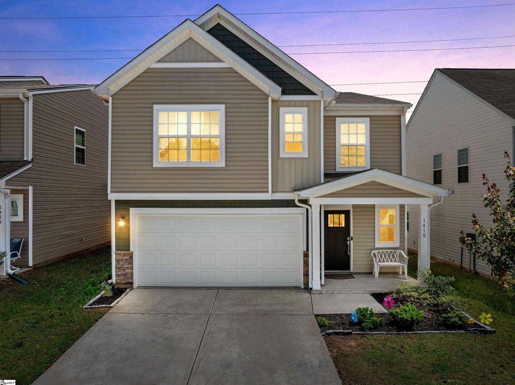 1410 Penrith Court, Boiling Springs, SC 29316