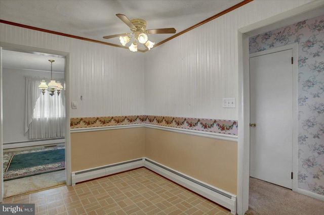 1355 SILOAM ROAD, Chambersburg, PA 17201
