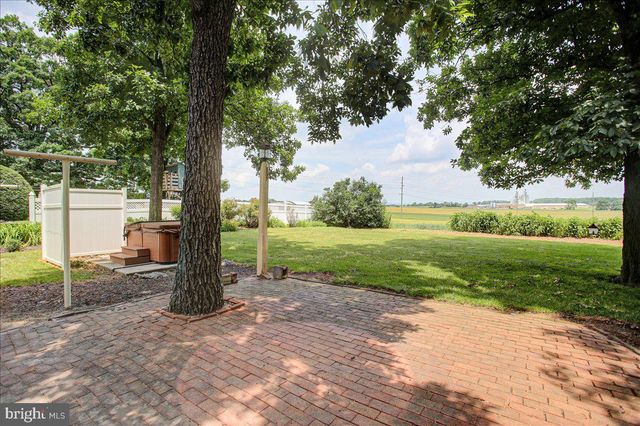 1355 SILOAM ROAD, Chambersburg, PA 17201