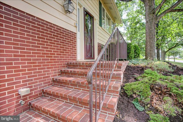 1355 SILOAM ROAD, Chambersburg, PA 17201