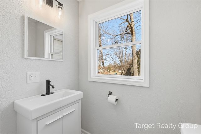 46 Hoskins Street, Hesperia, MI 49421