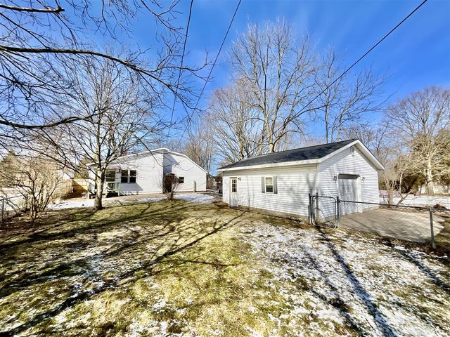 46 Hoskins Street, Hesperia, MI 49421