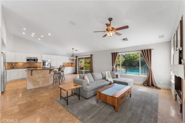 7368 Ojai Drive, Palmdale, CA 93551