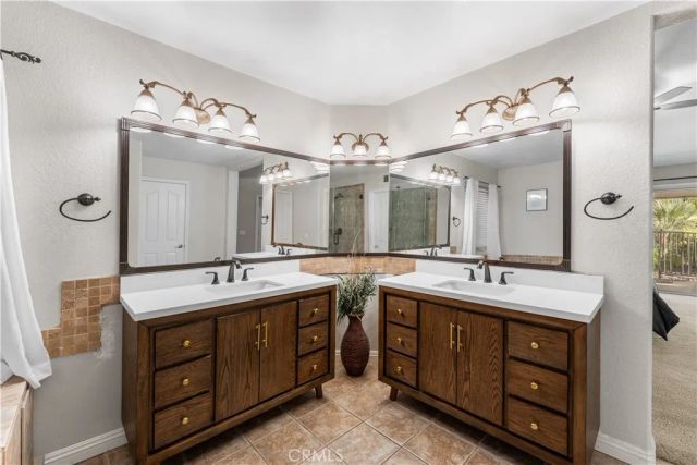 7368 Ojai Drive, Palmdale, CA 93551