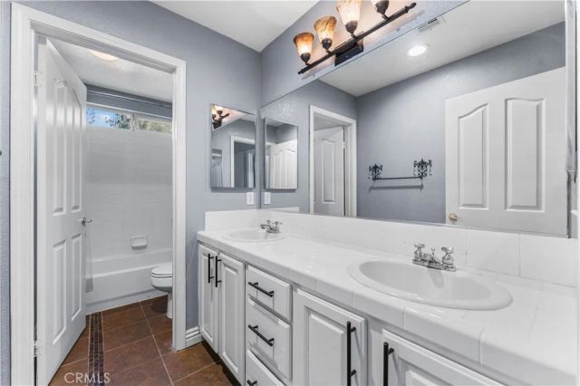 7368 Ojai Drive, Palmdale, CA 93551