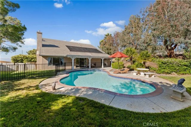 7368 Ojai Drive, Palmdale, CA 93551