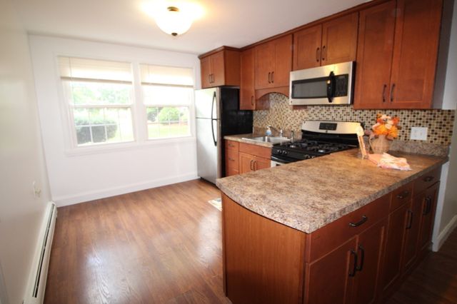 180 Tyngsboro Road 43-E, Chelmsford, MA 01863