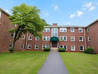 180 Tyngsboro Road 43-E, Chelmsford, MA 01863