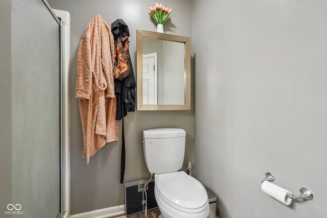 5933 Marina View Drive, Indianapolis, IN 46237