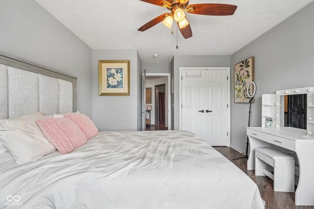 5933 Marina View Drive, Indianapolis, IN 46237