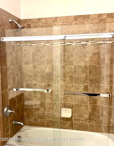 5 Stock Court, Old Bridge, NJ 08857