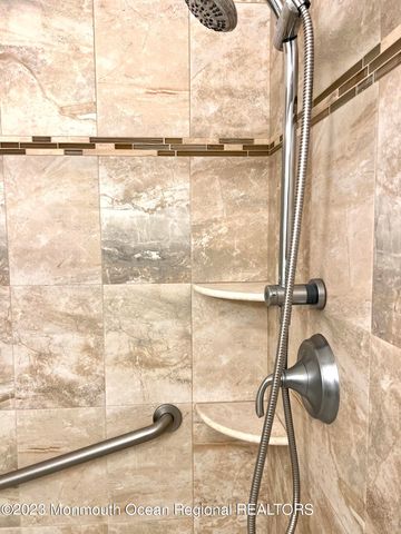 5 Stock Court, Old Bridge, NJ 08857